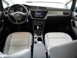 Volkswagen Touran 1.5 TSI DSG Comfortline 