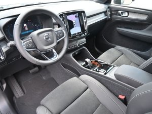 Volvo XC40 B4 AWD DKG Ultimate Dark