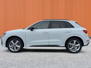 Audi Q3 40TFSI quattro S-Tronic S-Line