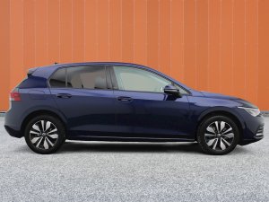 Volkswagen Golf VIII 1.5 TSI Move