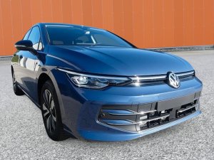 Volkswagen Golf VIII 2.0 TDI DSG Goal
