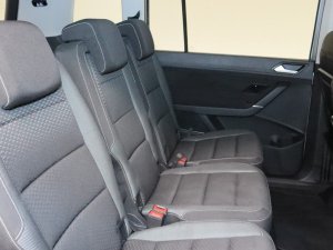 Volkswagen Touran 1.5 TSI DSG Comfortline