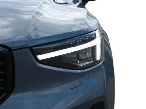 Volvo XC40 B4 AWD DKG Ultimate Dark