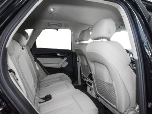 Audi Q5 40 TFSI quattro S-Tronic S-Line