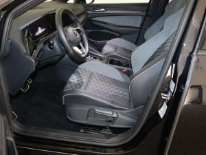 Volkswagen Golf VIII 2.0 TSI R-Line DSG 4motion 