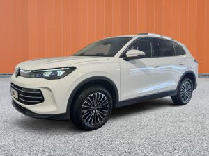 Volkswagen  Tiguan 2.0 TDI SCR Elegance 4Motion DSG