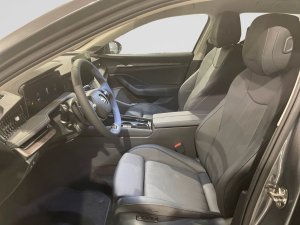 Skoda Superb Combi iV 1.5 PHEV L&K
