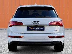Audi Q5 45 TFSI quattro S-Tronic S-Line