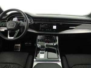 Audi Q8 SUV 50 TDI quattro tiptronic 