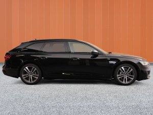 Audi A6 Avant S line 50 TDI quattro tiptronic
