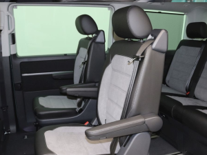 Volkswagen T6.1 Multivan 2.0 TDI 204 DSG 4motion Generation SIX