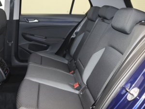 Volkswagen Golf VIII 1.5 eTSI DSG Active