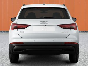 Audi Q3 Basis 40TFSI quattro S-Tronic
