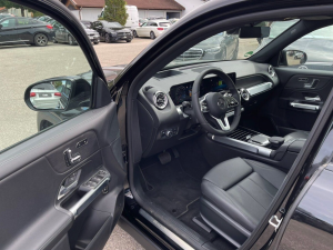 Mercedes-Benz EQB 350 4Matic Progressive