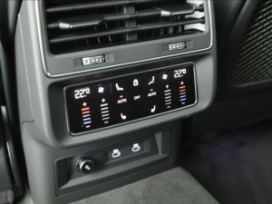 Audi Q8 50 TDI quattro T-Tronic 