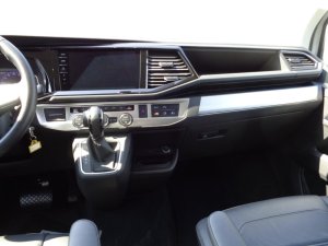 Volkswagen T6.1 Multivan 2.0 TDI DSG Comfortline