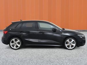 Audi A3 Sportback 40TFSI quattro S tronic S line