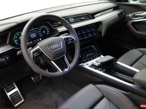 Audi Q8 e-tron 55 Black Edition quattro 