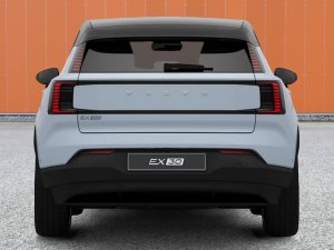 Volvo EX30 Twin Ultra Performance AWD 