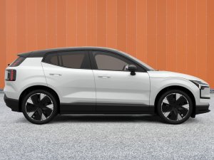Volvo EX30 Twin Ultra Performance AWD 