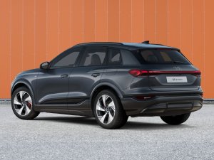 Audi Q6 e-tron quattro 