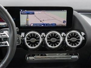 Mercedes-Benz B 220 4matic AMG-Line