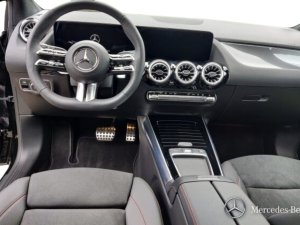 Mercedes-Benz B 220 4matic AMG-Line