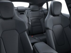Porsche Taycan 4S Cross Turismo