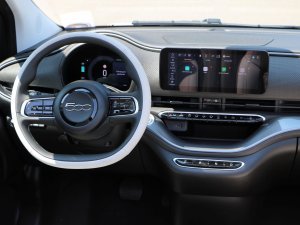 Fiat 500 C electric 87 kW La Prima