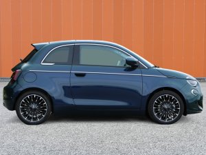 Fiat 500 electric 87 kW La Prima By Bocelli